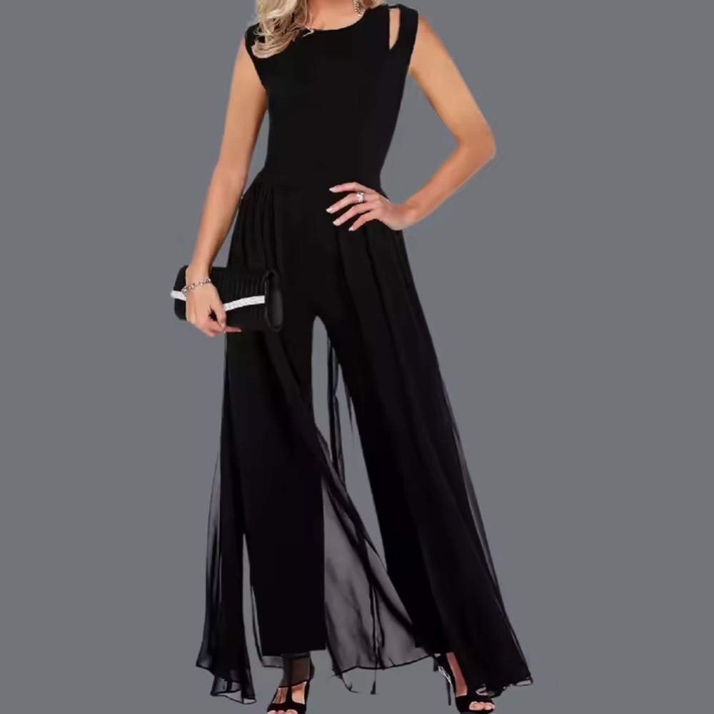 Melrose Chic Black Sleeveless Jumpsuit